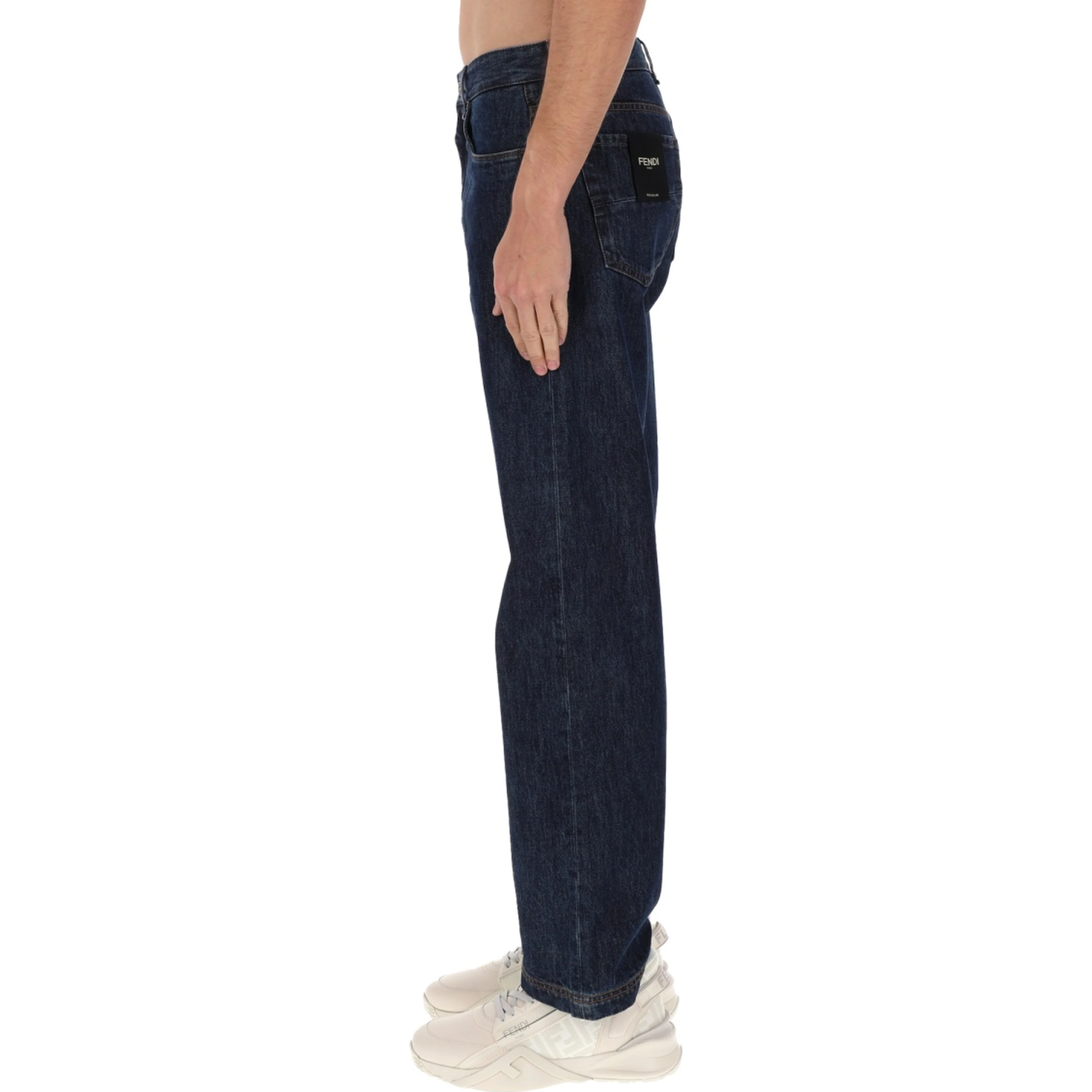 REGULAR FIT JEANS