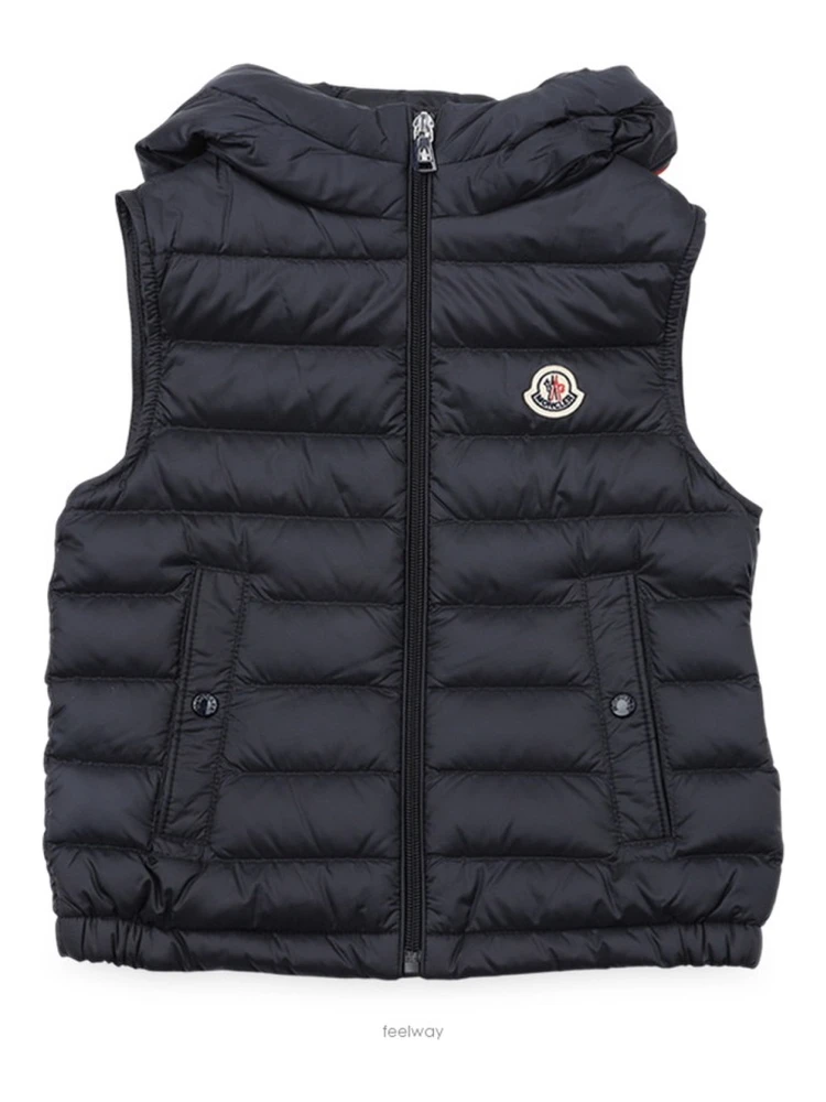 VESTS WITH LOGO