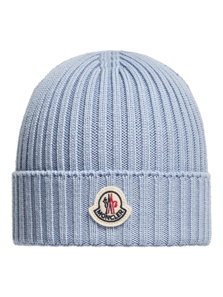 BEANIE WITH LOGO