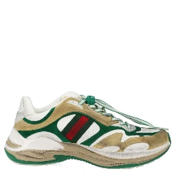 SUEDE SNEAKER