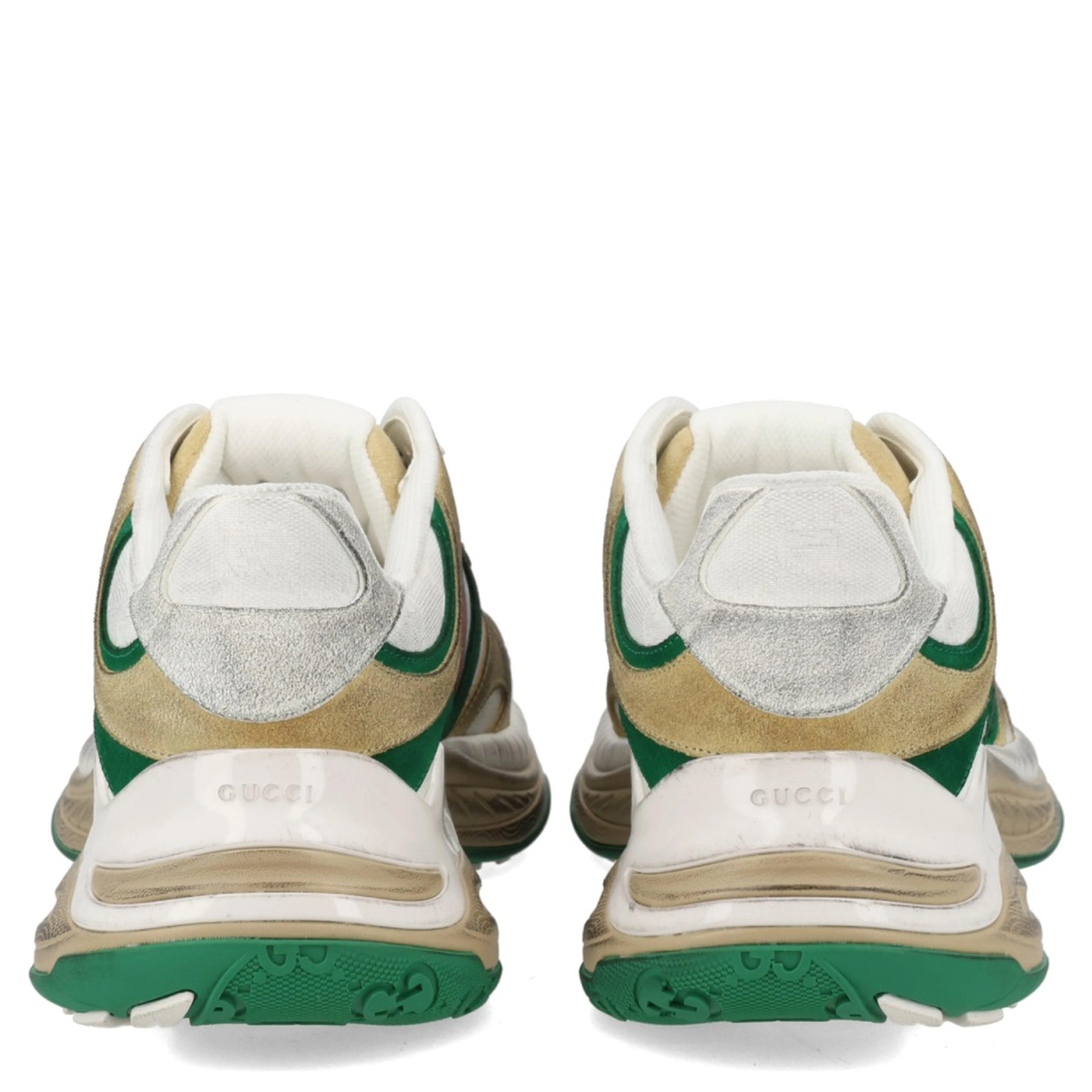 SUEDE SNEAKER