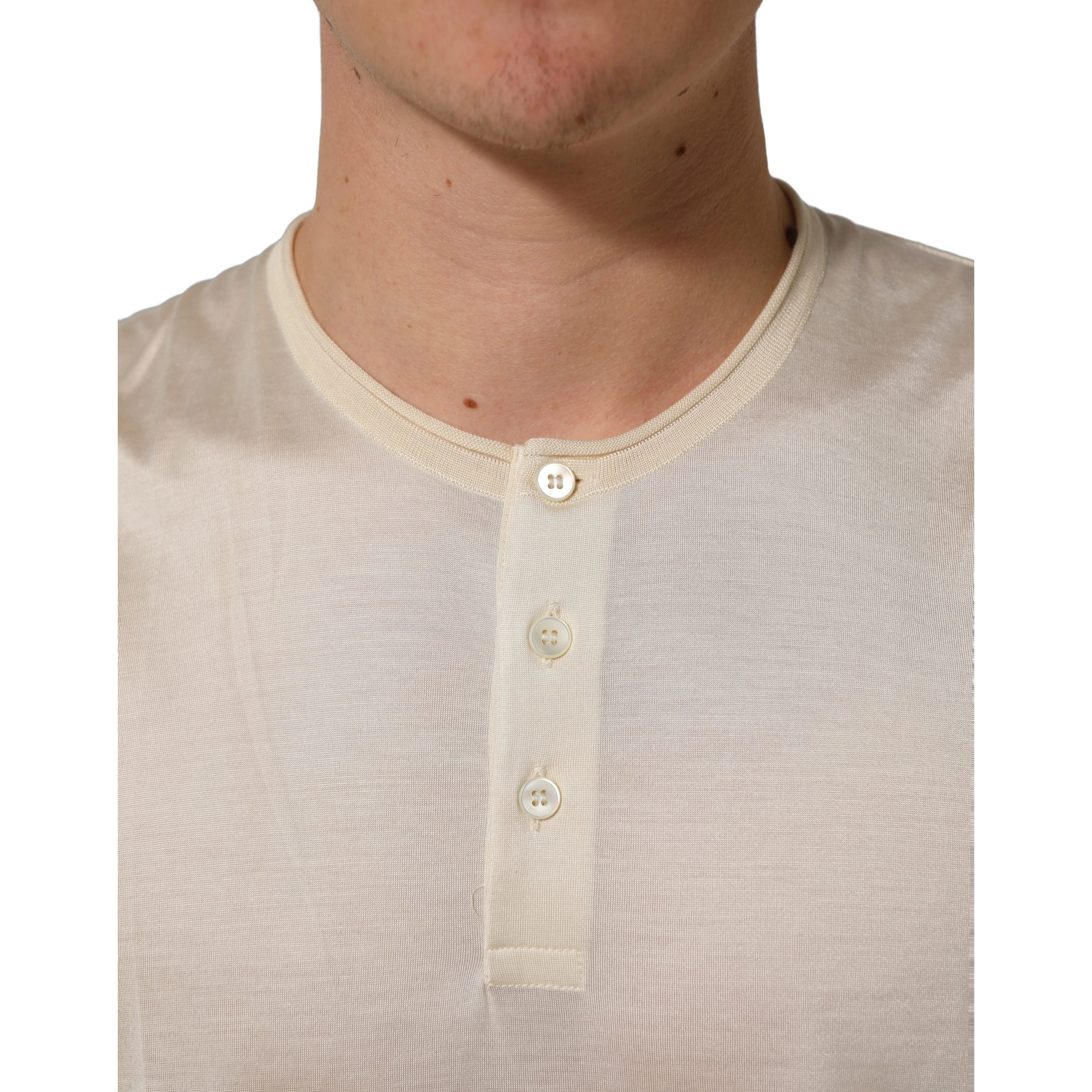 White Short Sleeve Collared Polo T-shirt