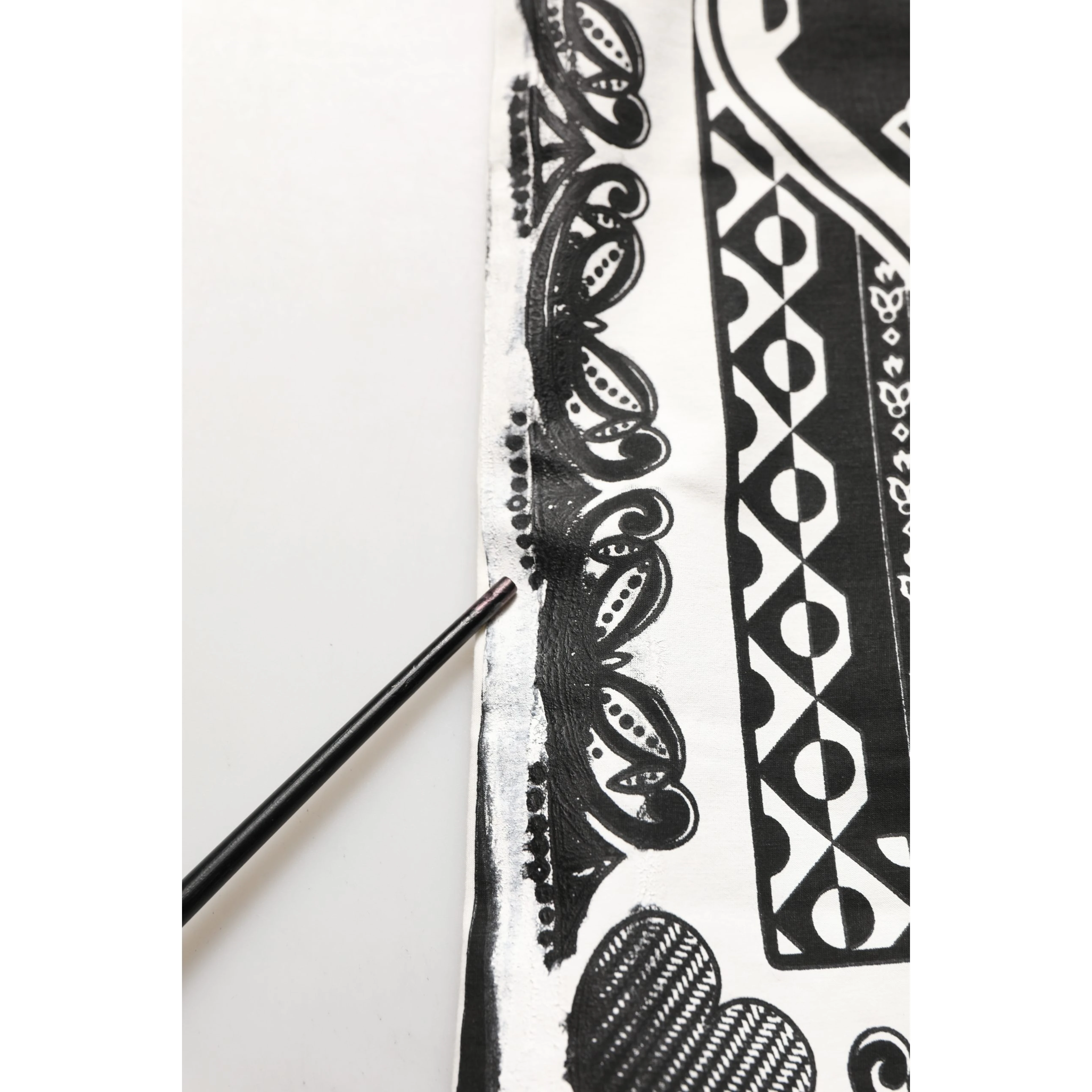 White Bandana Print Cotton Crew Neck T-shirt