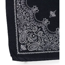 DESTIN Scarfs