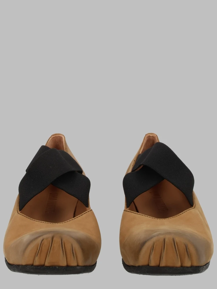 Ballerina In Pelle