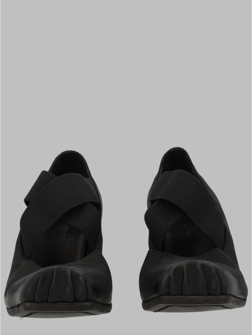 Ballerina In Pelle Con Tacco Medio