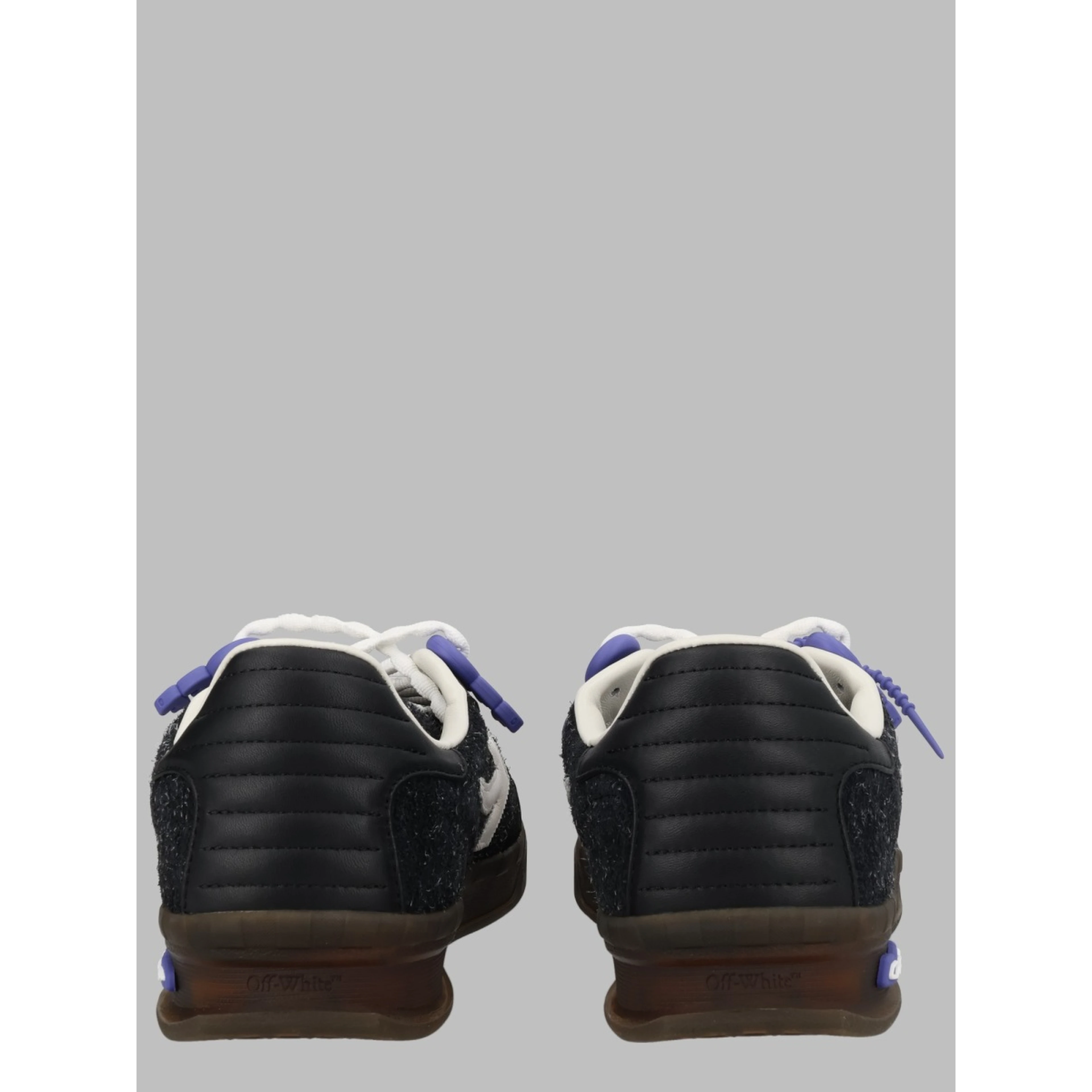 Sneaker "End Of Play"