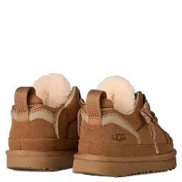 SHOE "T LOWMEL"