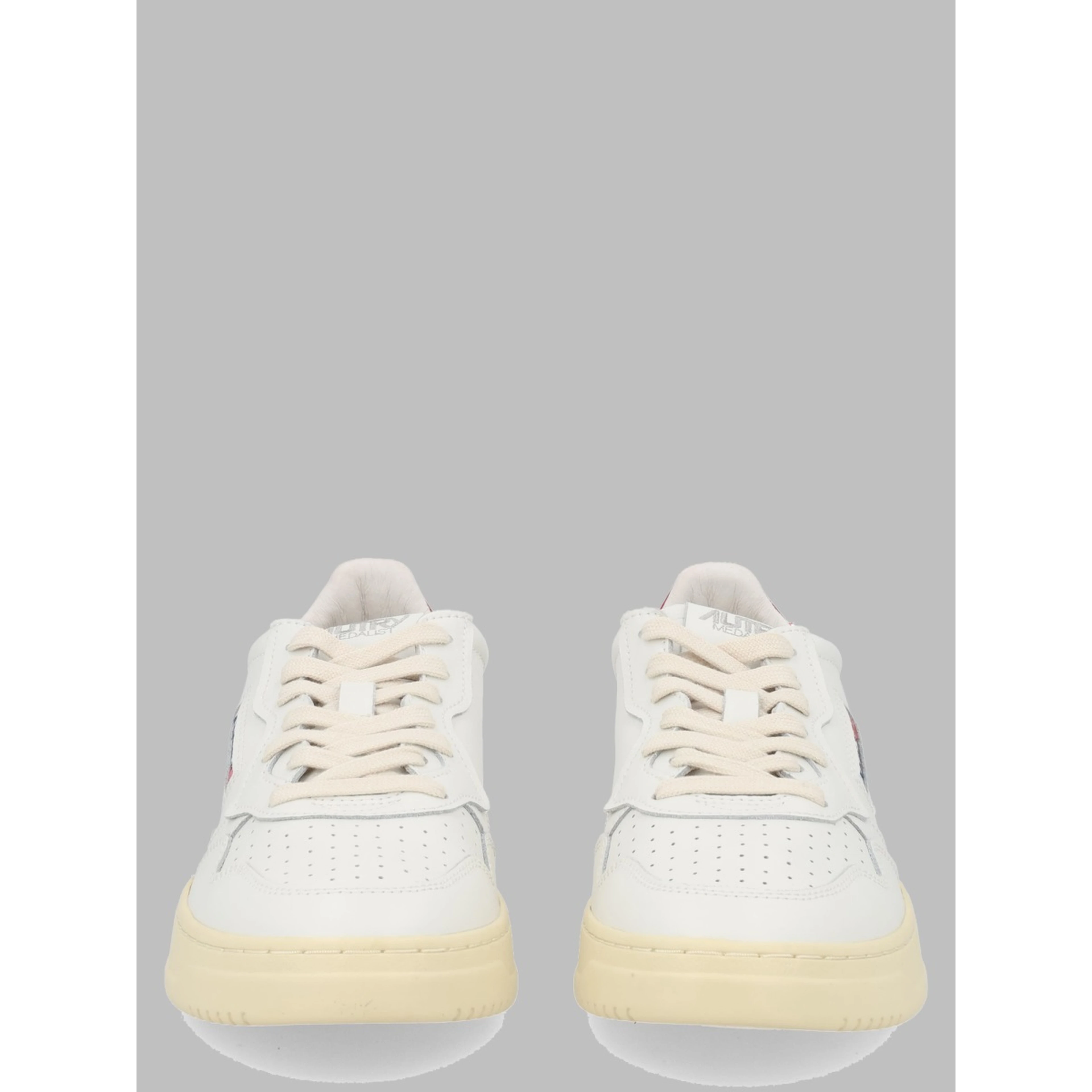LEATHER SNEAKER