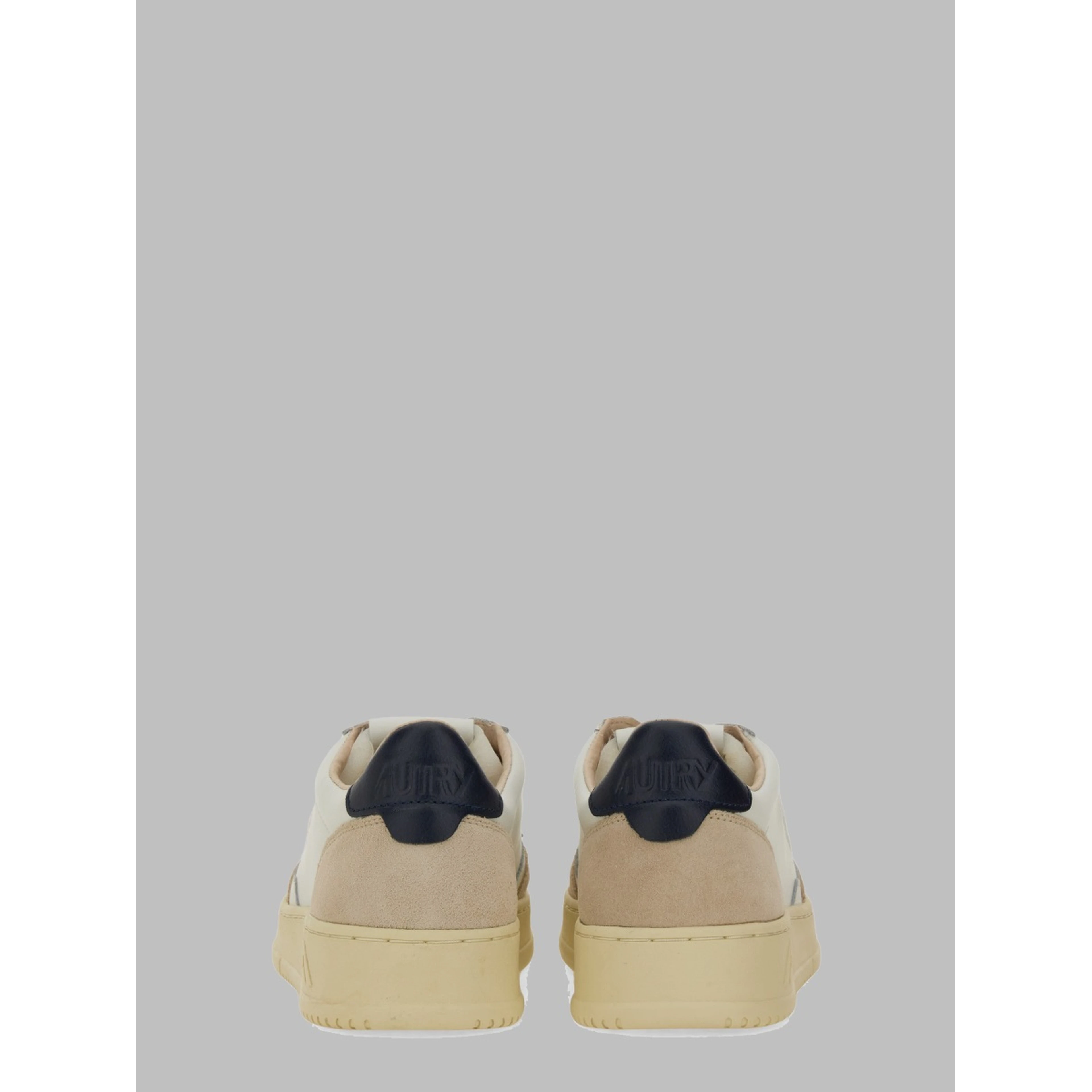 SNEAKER "MEDALIST" LOW