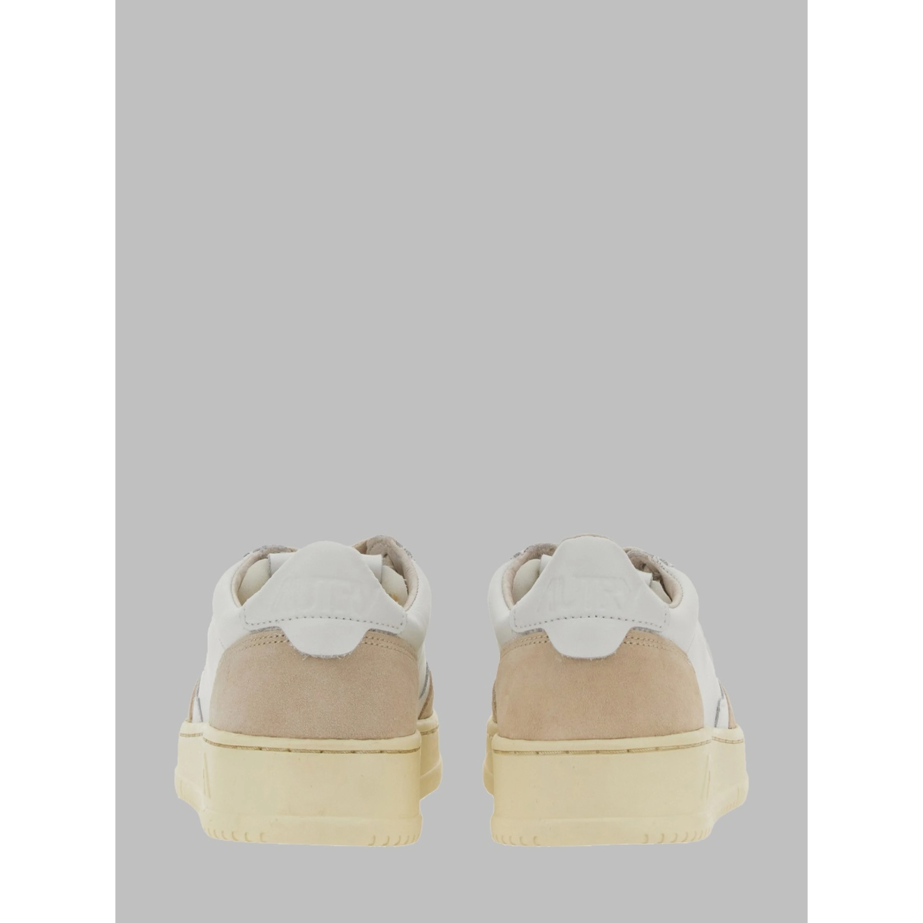 MEDALIST LOW SNEAKERS