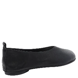 POEVE Flat shoes Black