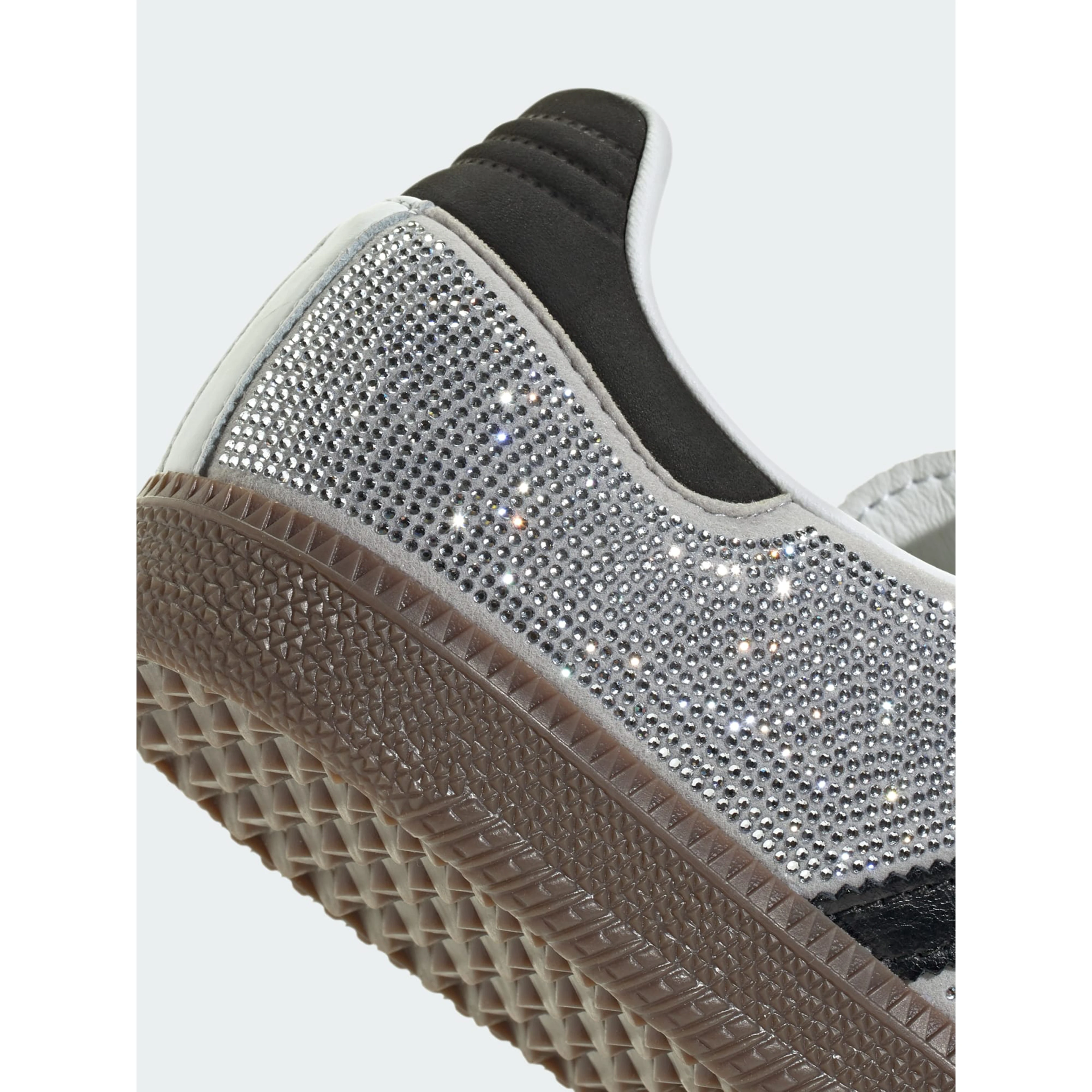 Adidas Sneakers