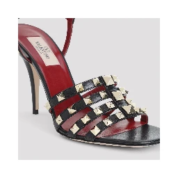 Valentino Garavani Rockstuds Sandals