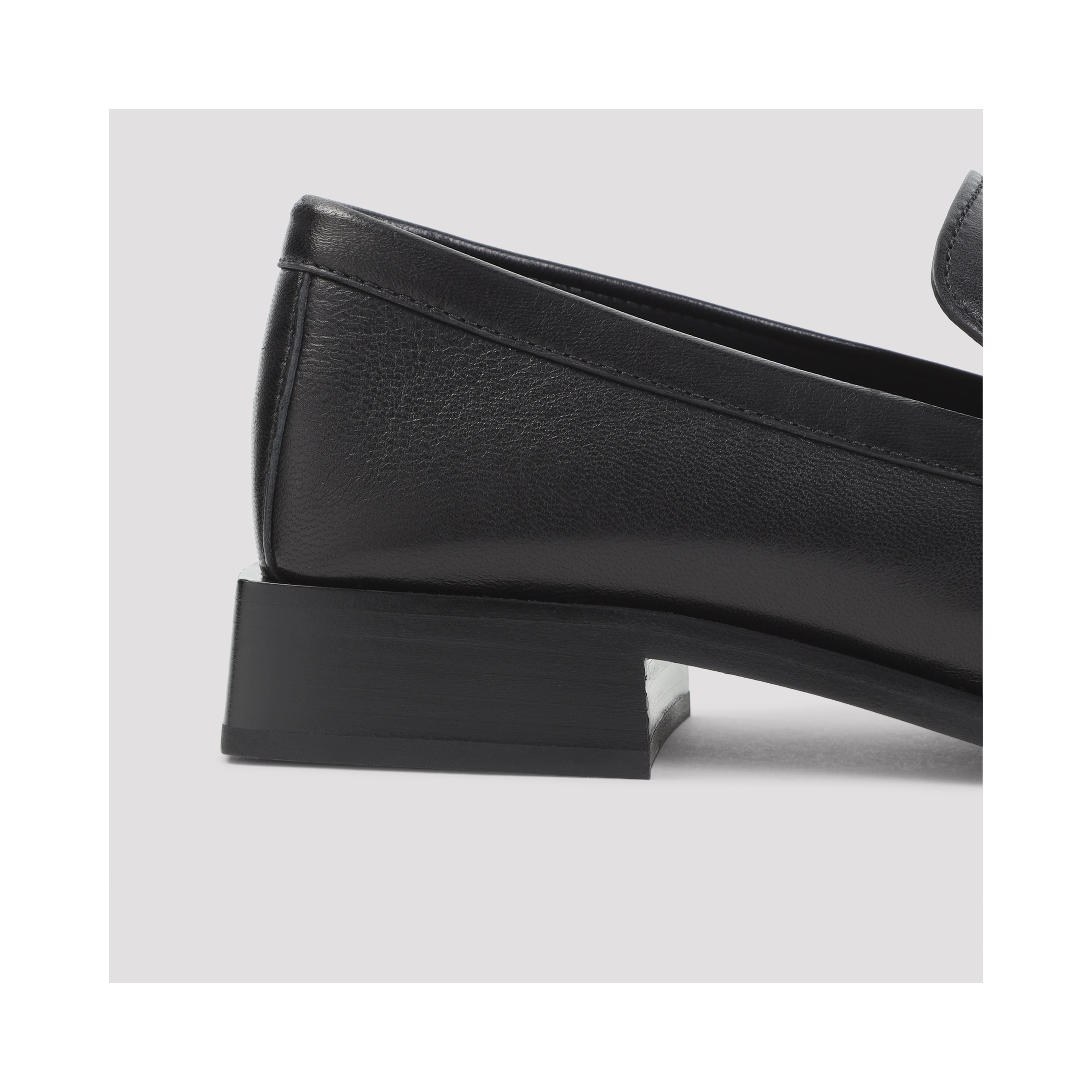 Roger Vivier Moc Strass Loafer
