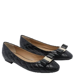 Ferragamo Flat shoes Black