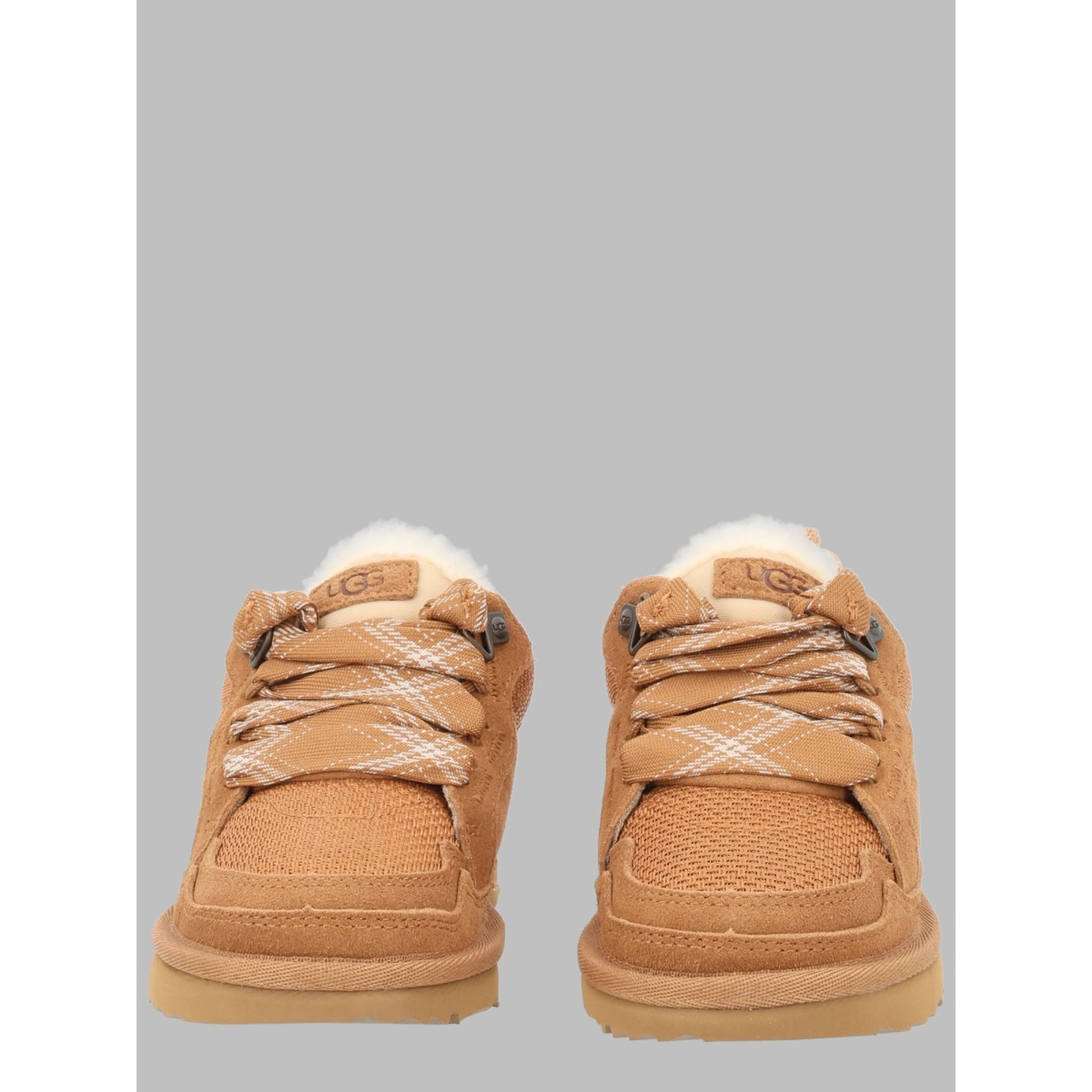 SHOE "T LOWMEL"