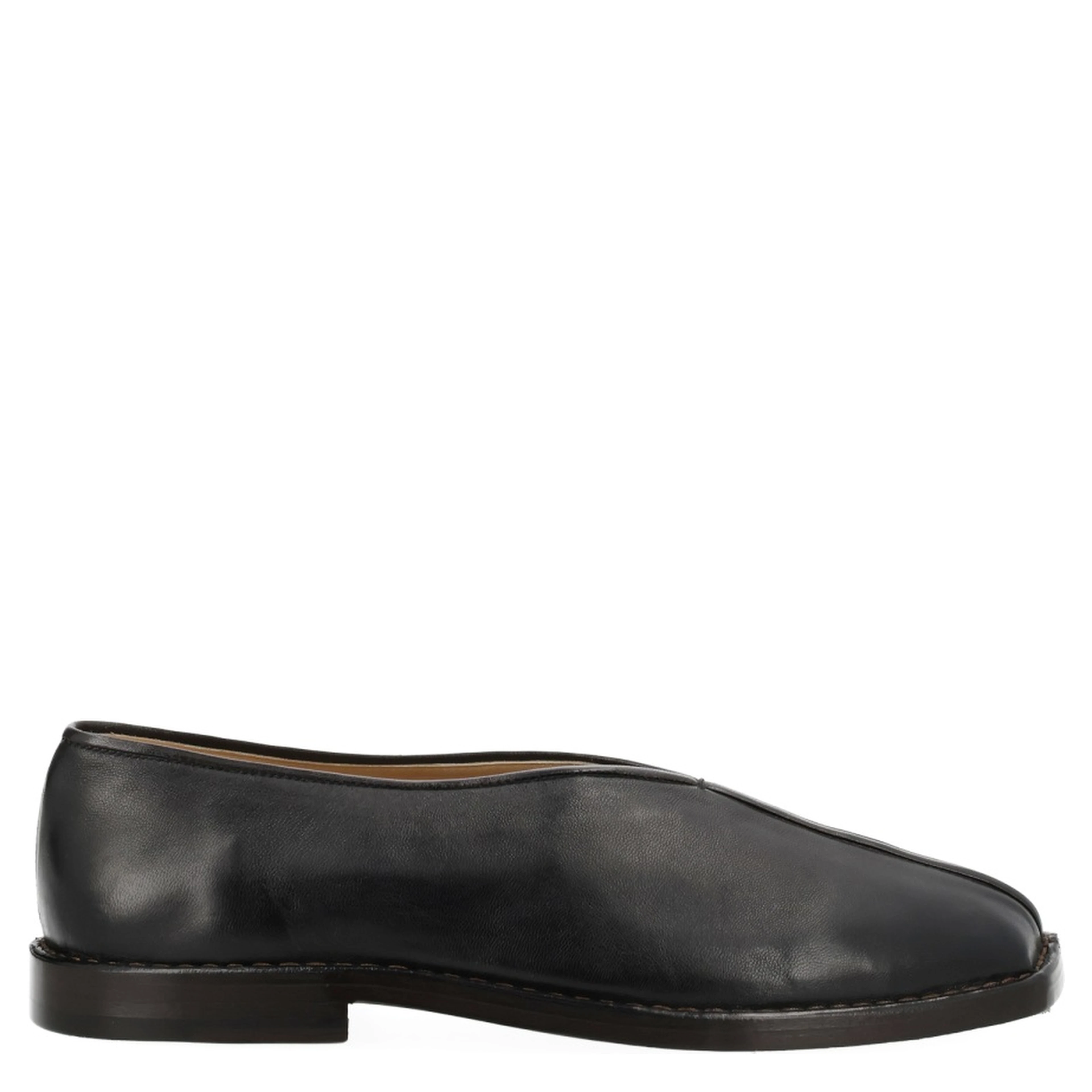 "FLAT PIPED" SLIPPER