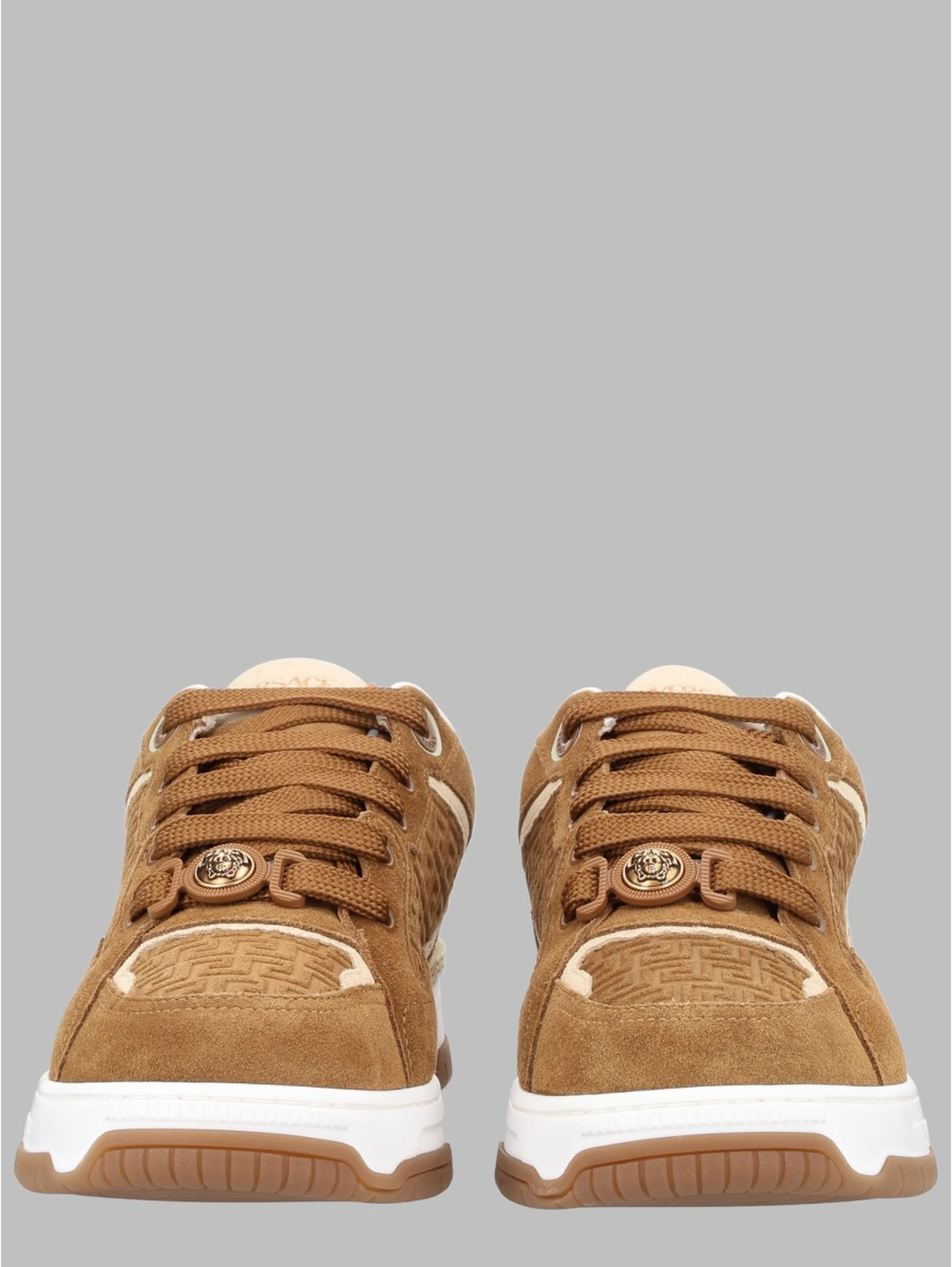 Sneaker "Biggie Basket"