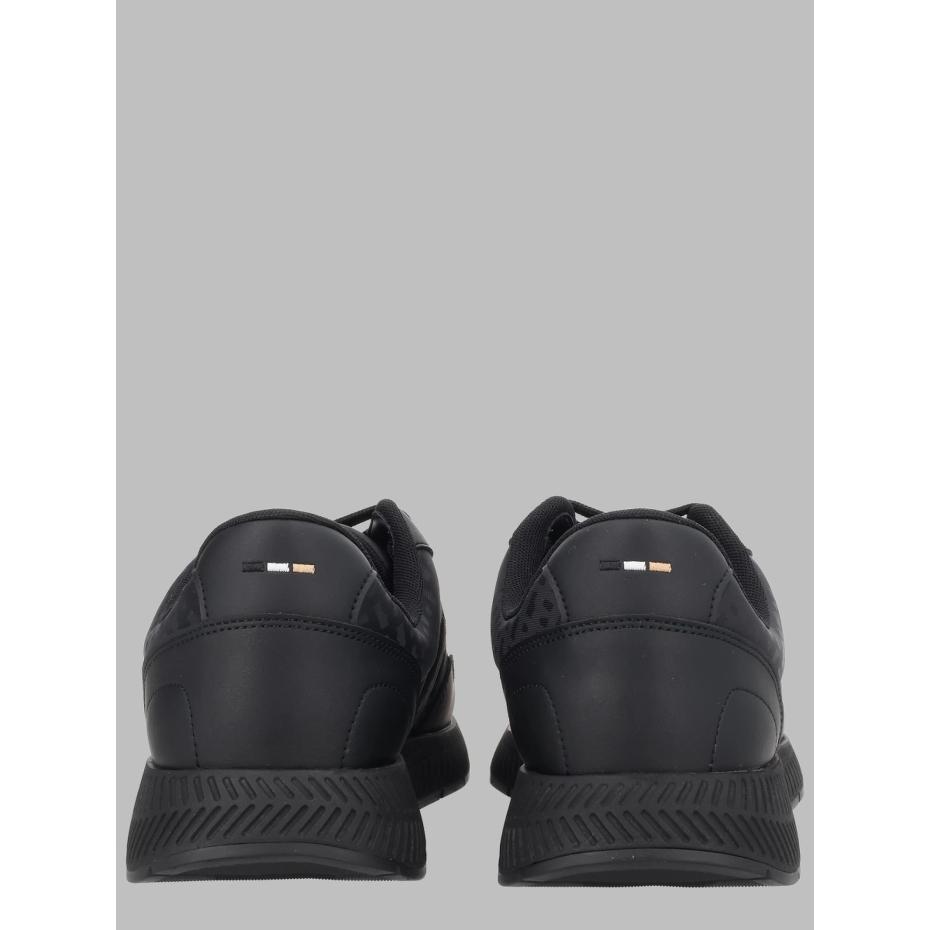 Sneaker con Monogrammi