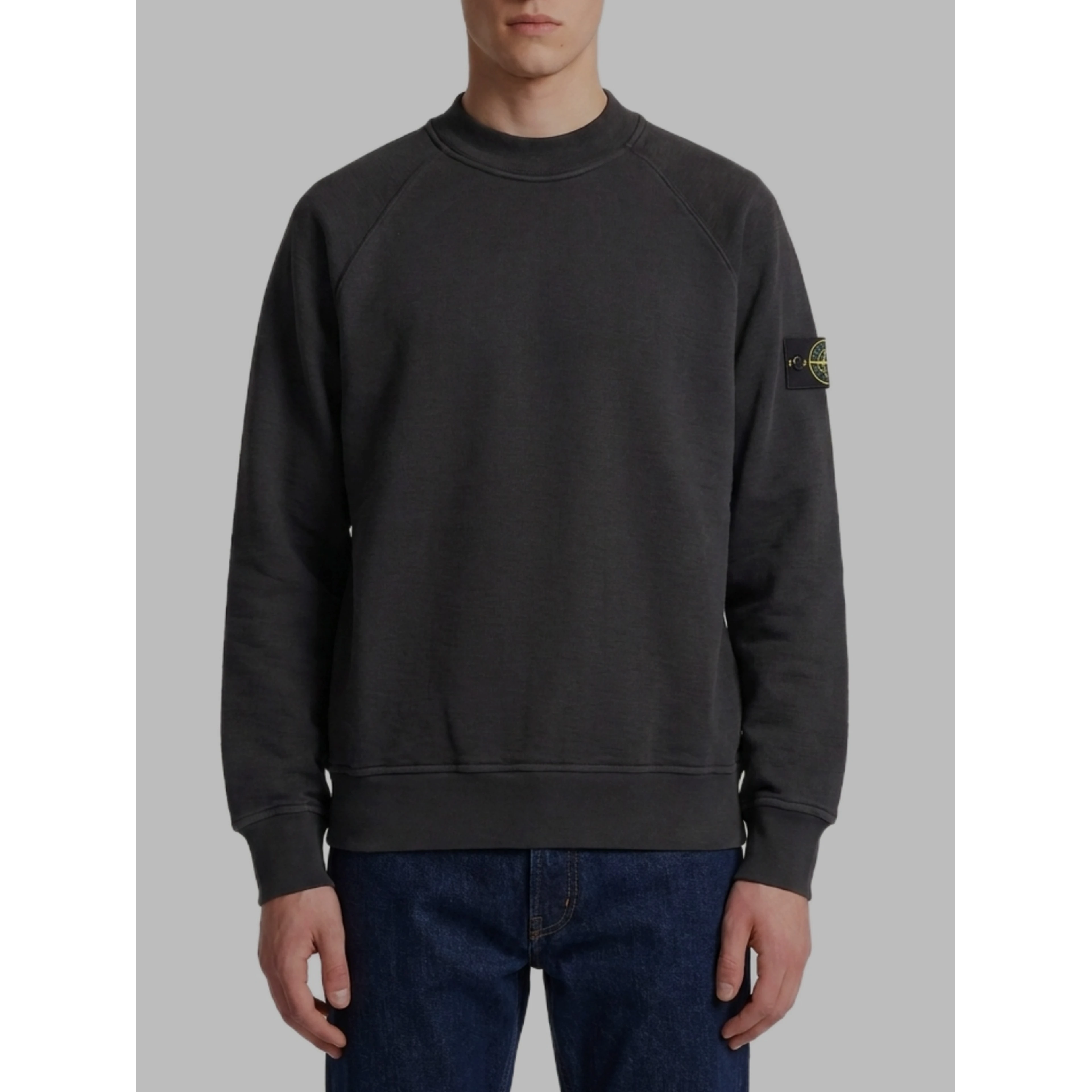 Black crewneck sweatshirt