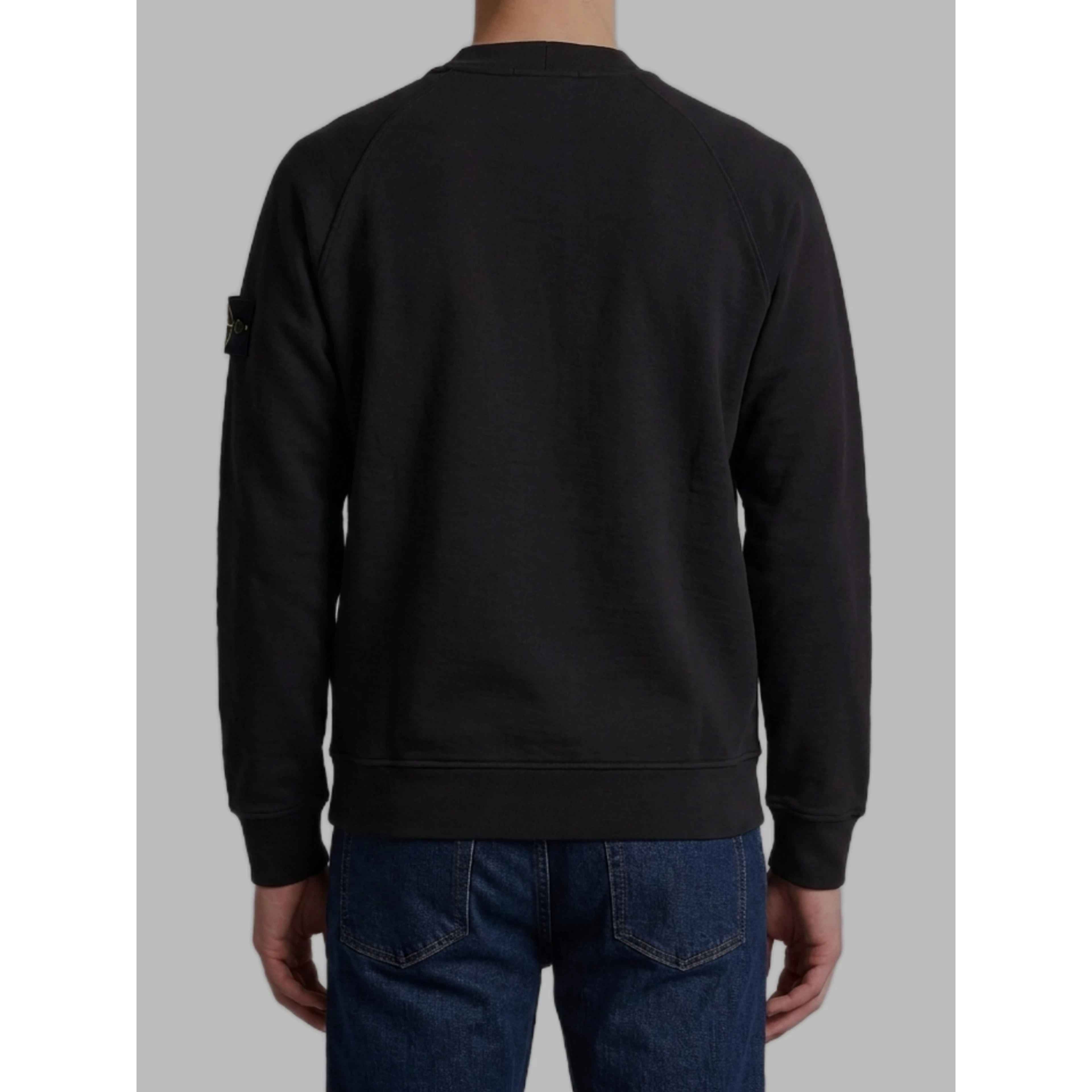 Black crewneck sweatshirt