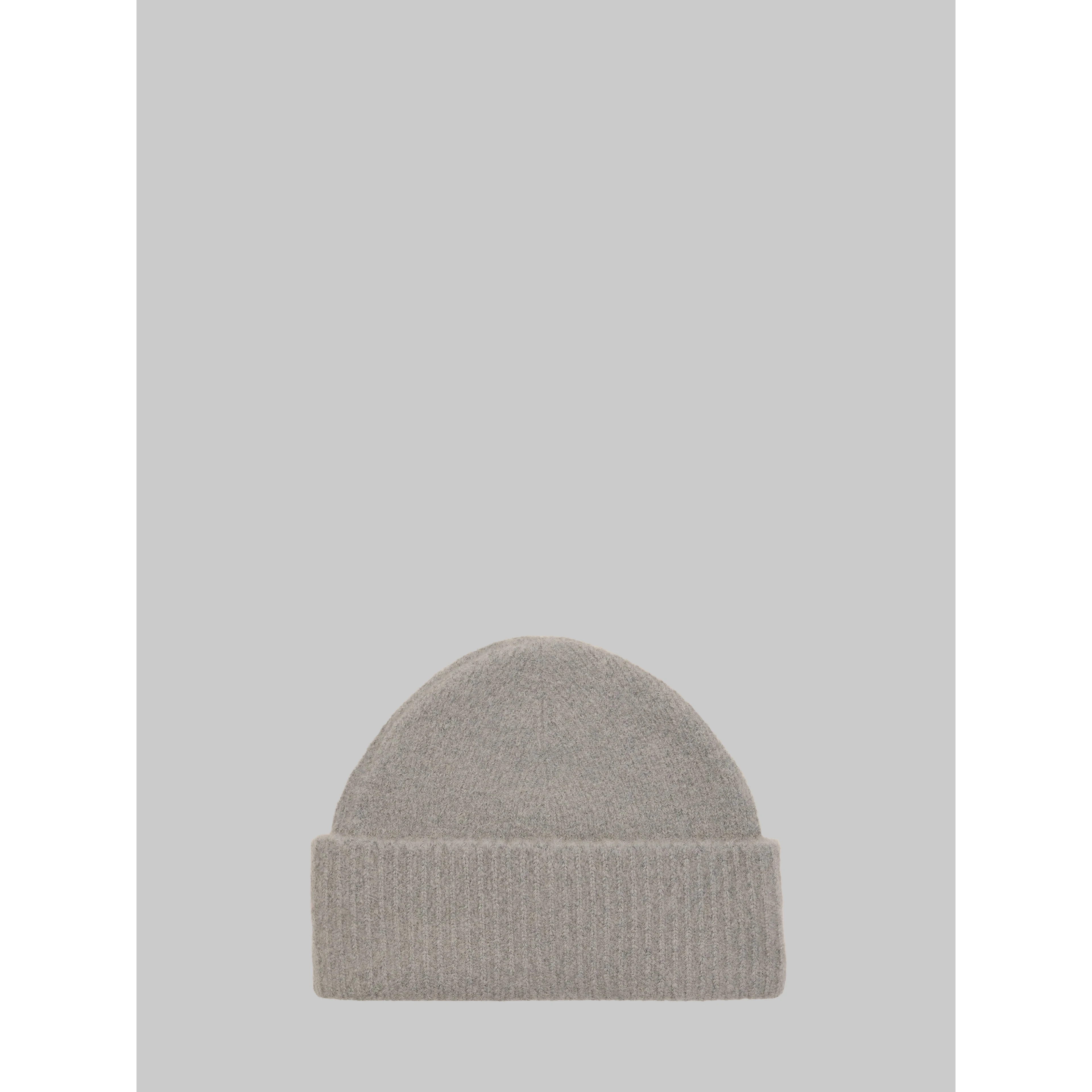 Grey alpaca Ami de Coeur beanie