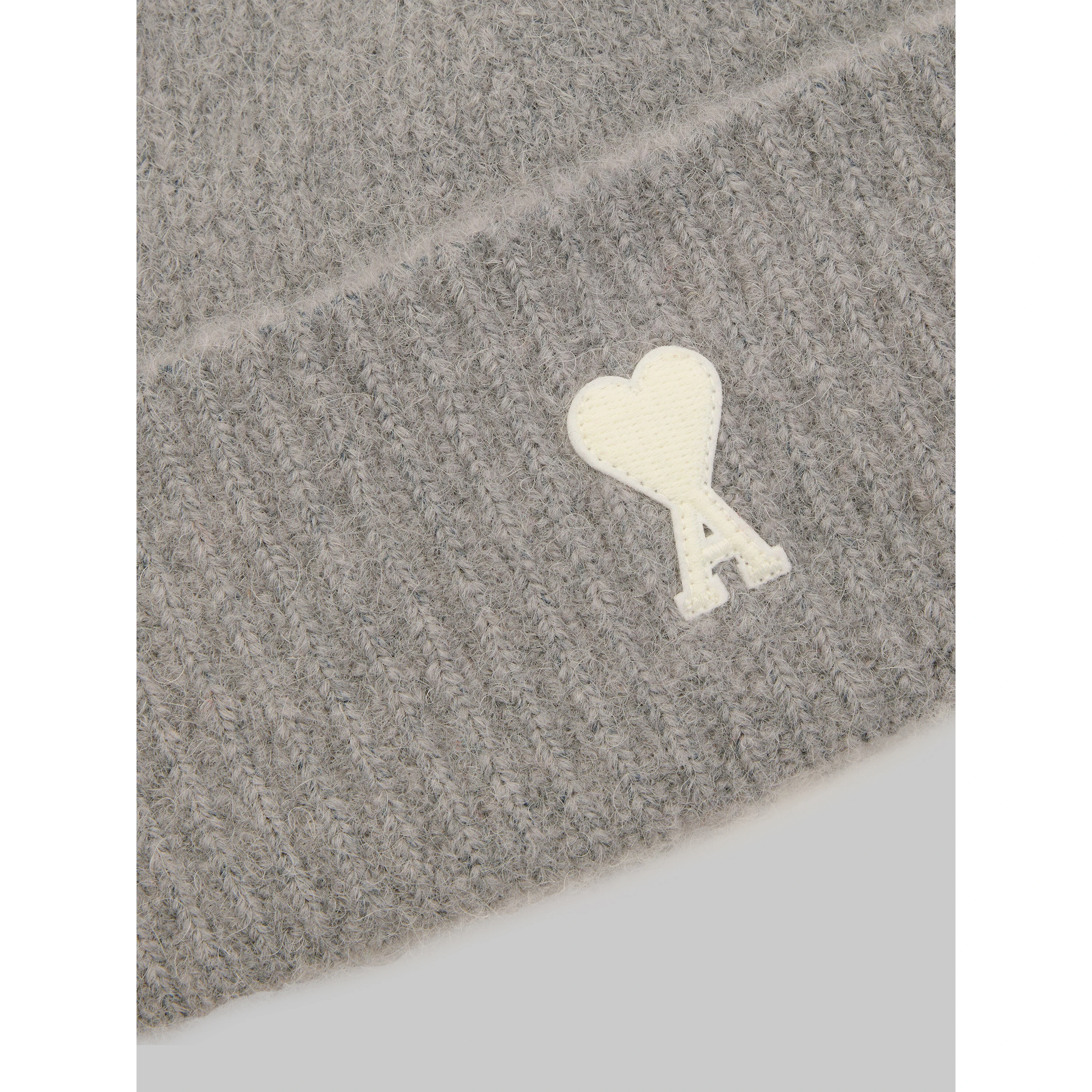 Grey alpaca Ami de Coeur beanie