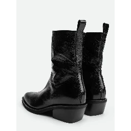 Poeve Boots
