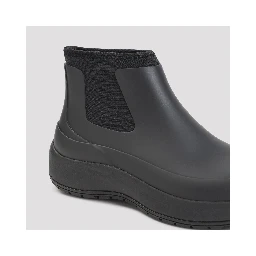Rains The Dry Boot