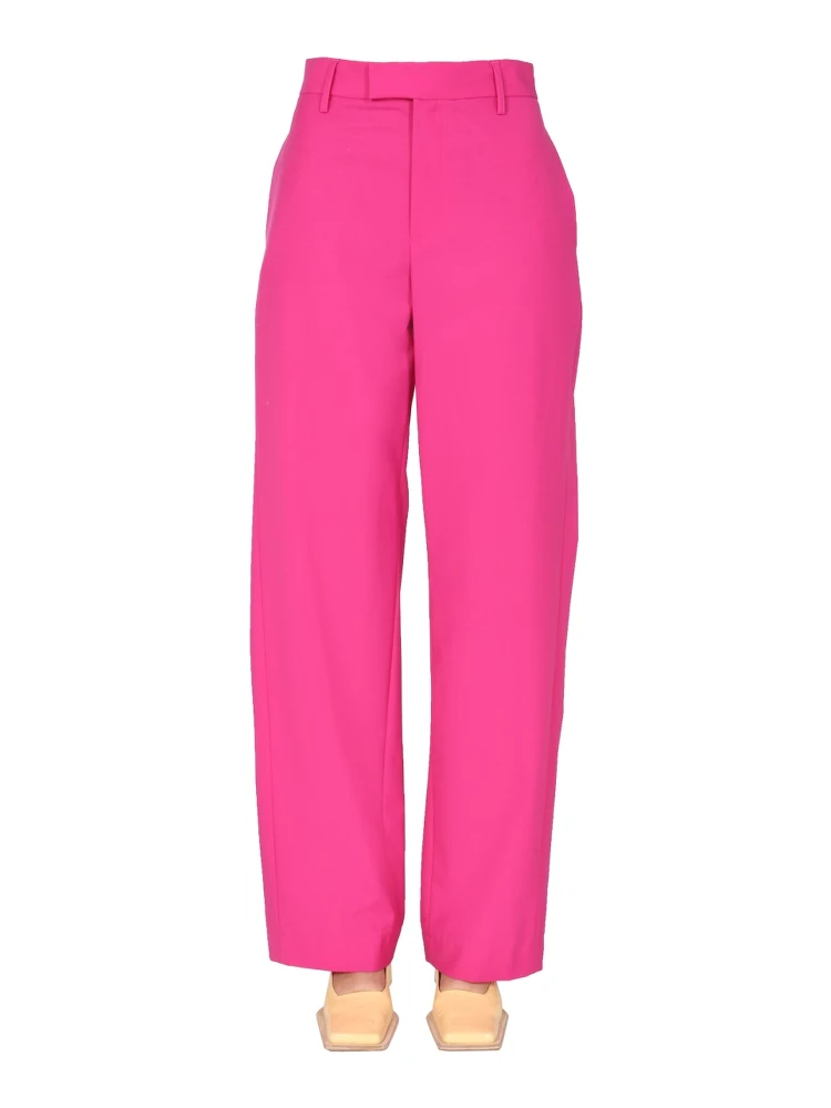 PANTALONE CON BOTTONE
