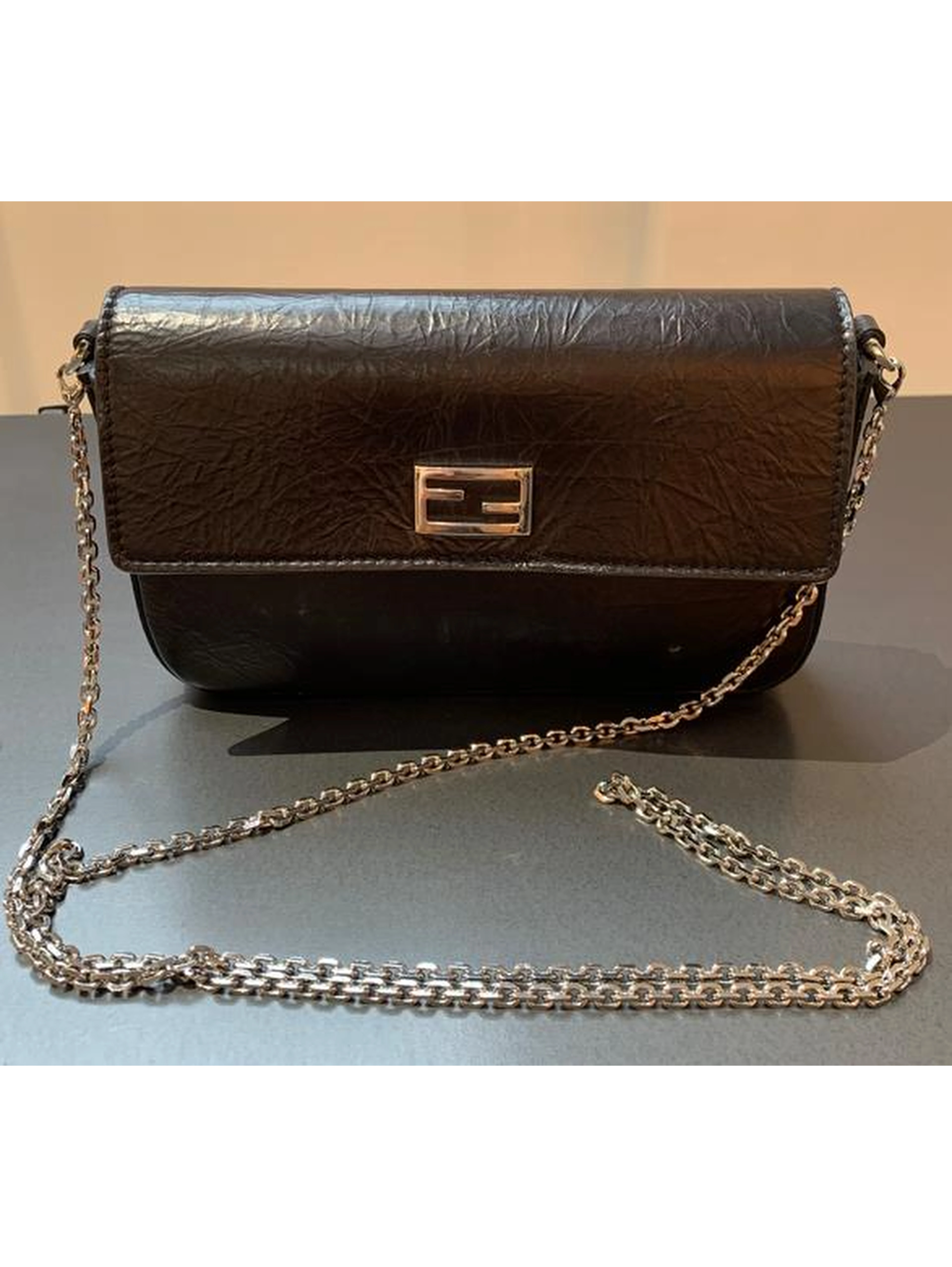 "Tube" wallet on chain