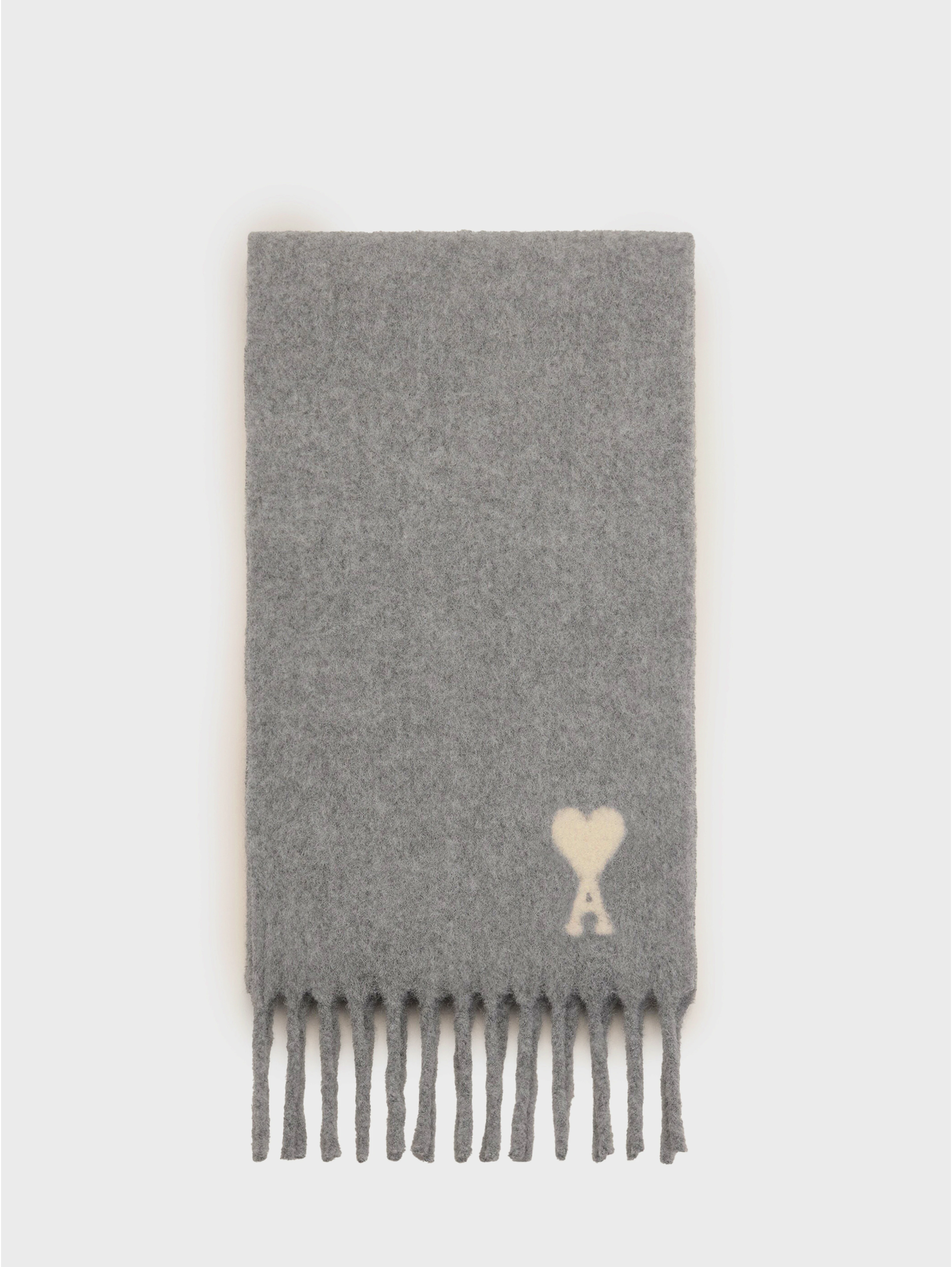 Grey alpaca Ami de Coeur scarf
