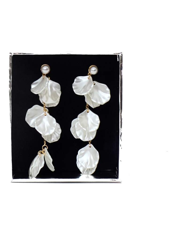 Pearl Petal Tiered Earrings alternative