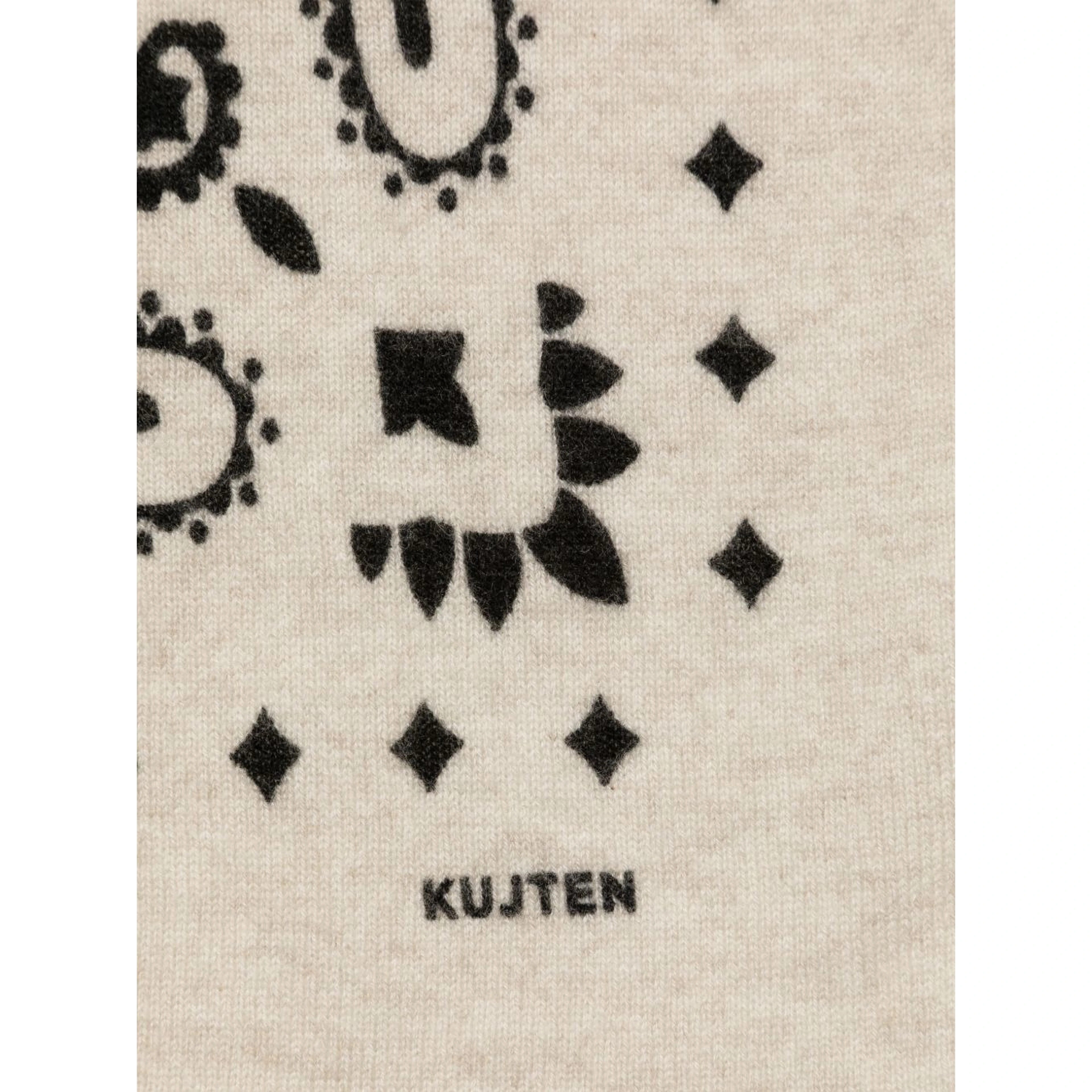 KUJITEN Scarfs