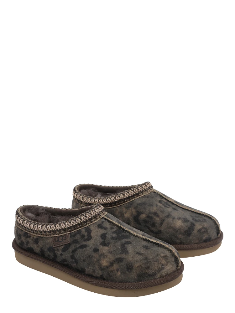 UGG Sandals alternative