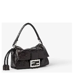 “Baguette Soft” small shoulder bag