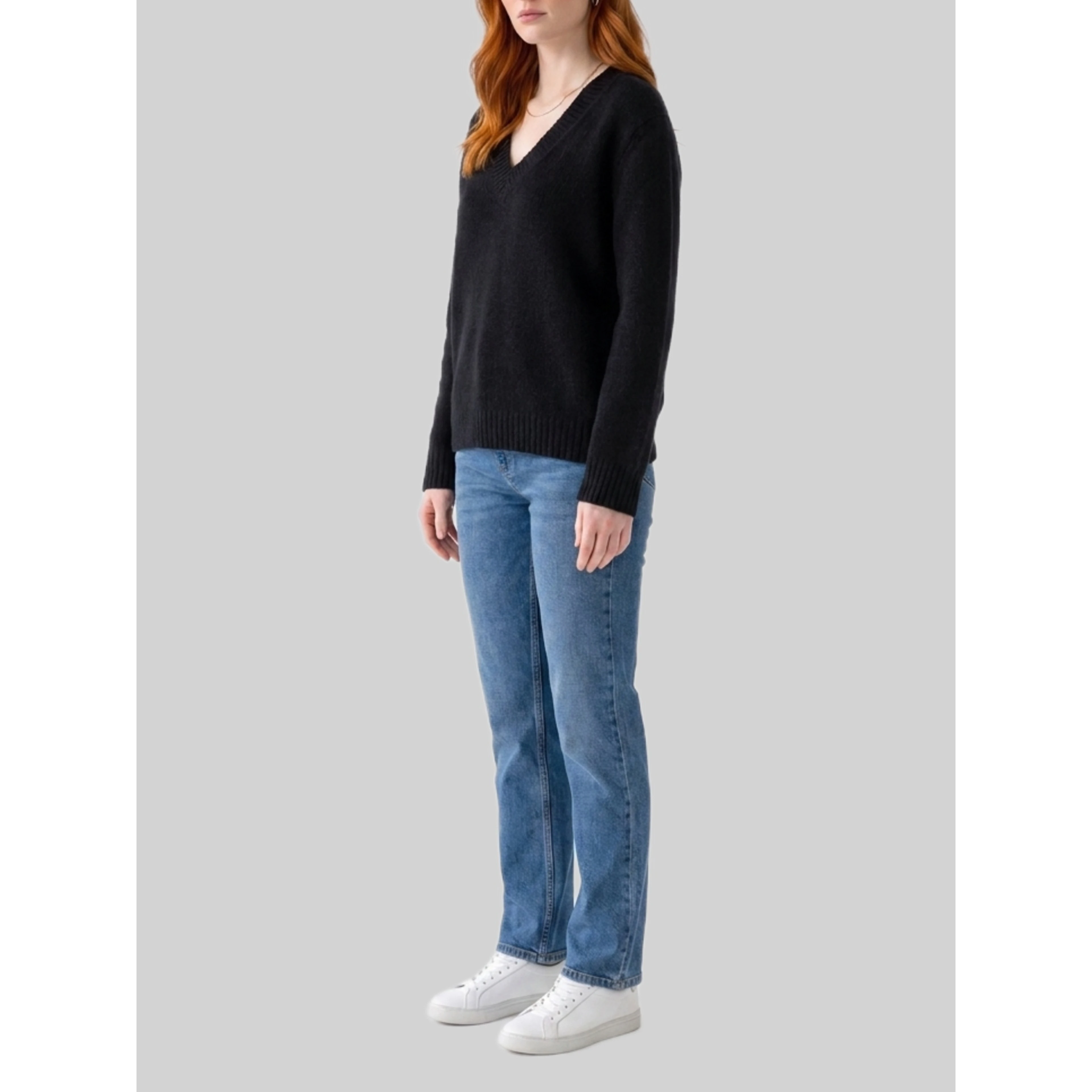 Black Leona sweater