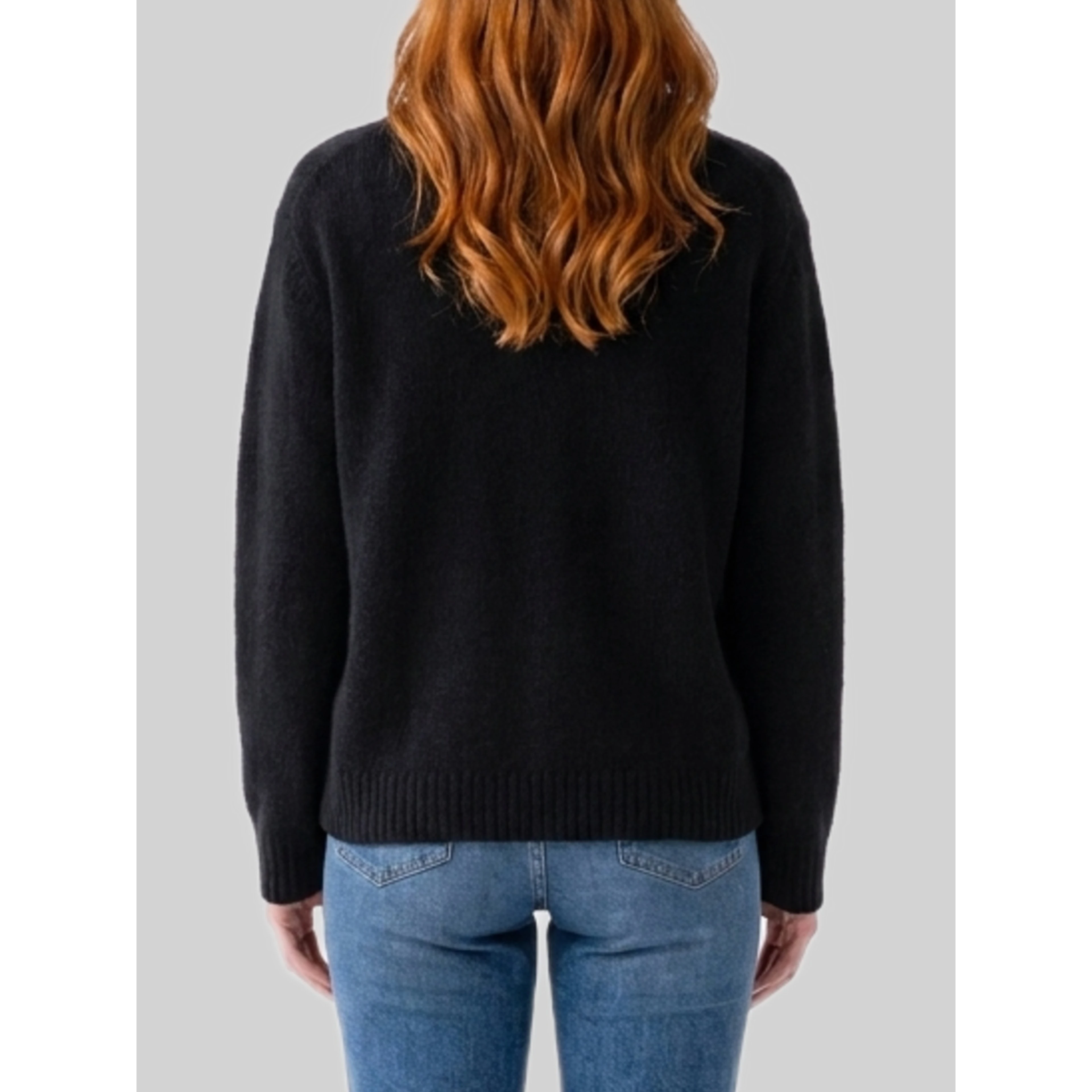 Black Leona sweater