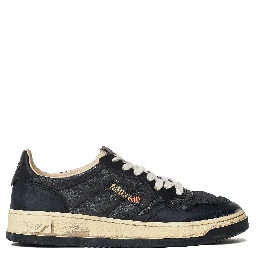 Sneakers Super Vintage Low In Pelle Di Capra Imbottita Effetto Crack
