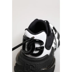 White Black Logo Airmaster Sneakers Shoes