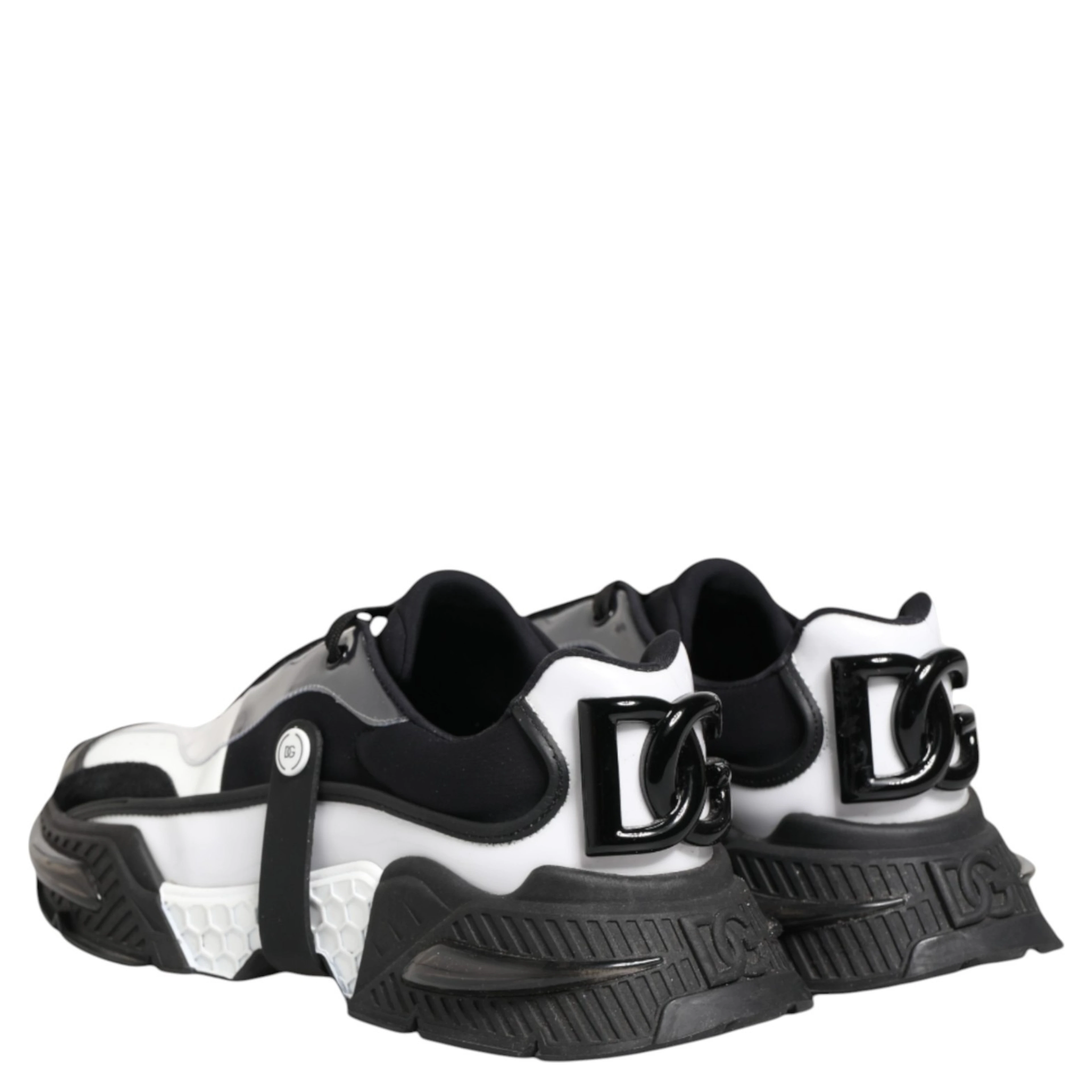 White Black Logo Airmaster Sneakers Shoes