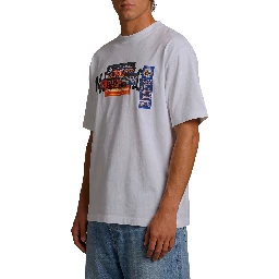 Medium fit Bumper Stickers T-shirt