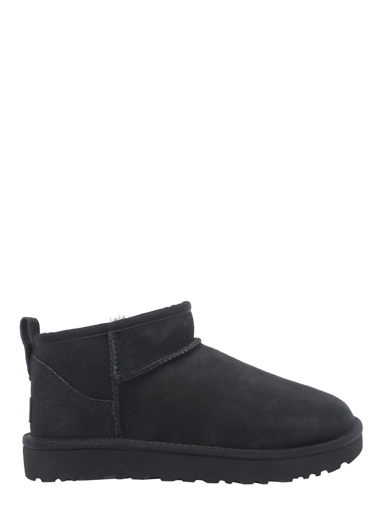 UGG Boots Black