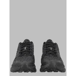 Sneaker "Clifton UTL"