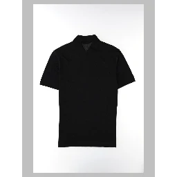 POLO CON PATCH LOGO