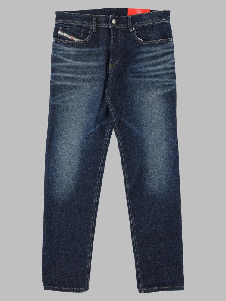 Jeans "2023 D-Finitive"