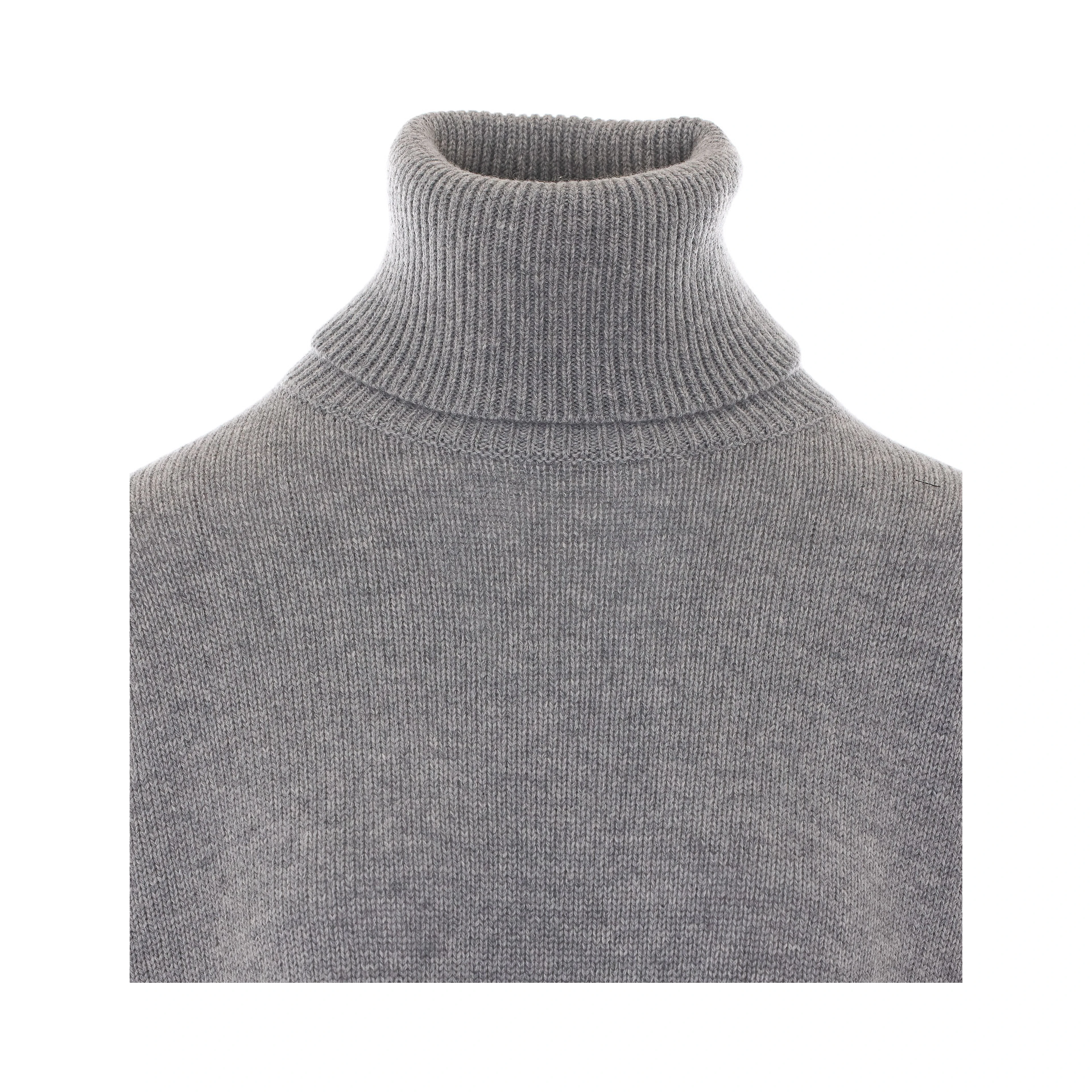 ALLUDE Sweaters