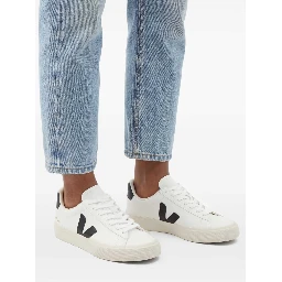 VEJA Sneakers