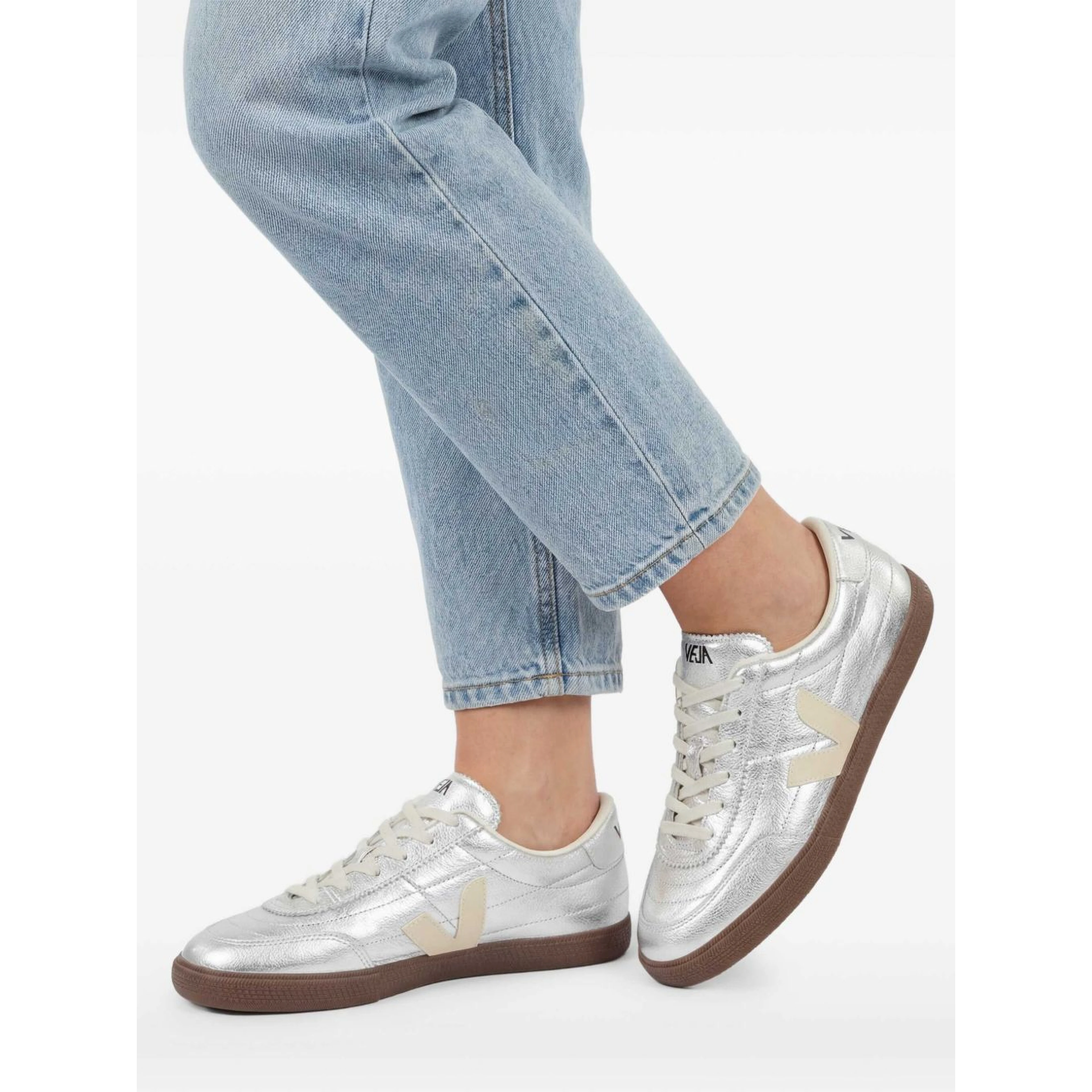 VEJA Sneakers